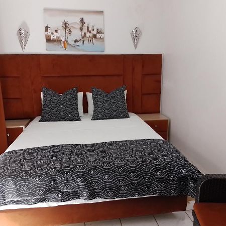 Un Riad pour se divertir en famille&se détendre Marrakesh Esterno foto